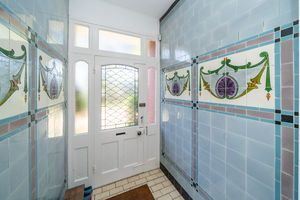 VESTIBULE ENTRANCE- click for photo gallery